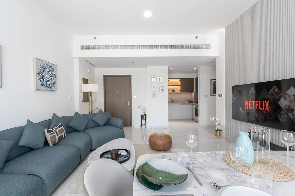 1Bdr Grand Bleu Private Beach With Palm Views Dubai
