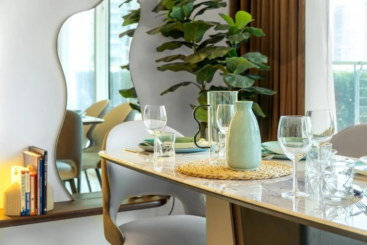 1Bdr Grand Bleu Private Beach With Palm Views Dubai Apartment